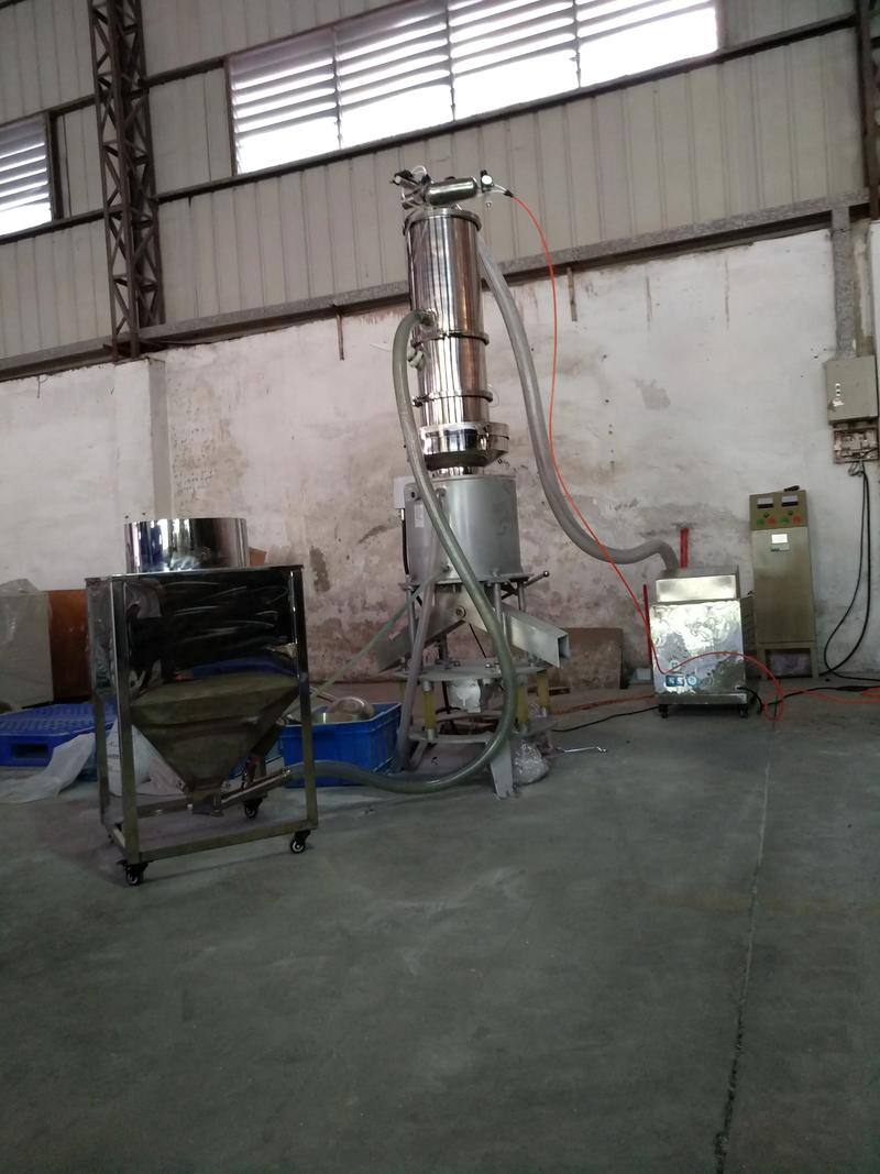 真空上料機源頭工廠直供 高效、可靠的生產解決方案